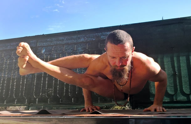 Ashtavakrasana Asana 